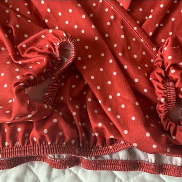 #18 Long sleeve wrap cropped top. Ardene size S - Picture 4 of 5